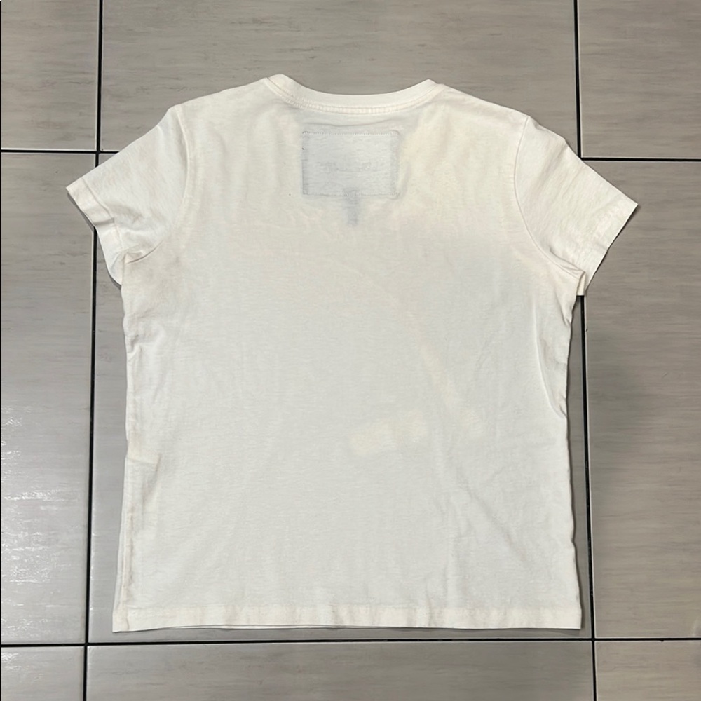 Marc Jacobs T-Shirt with Red Lipstick Design - Picture 8 of 11